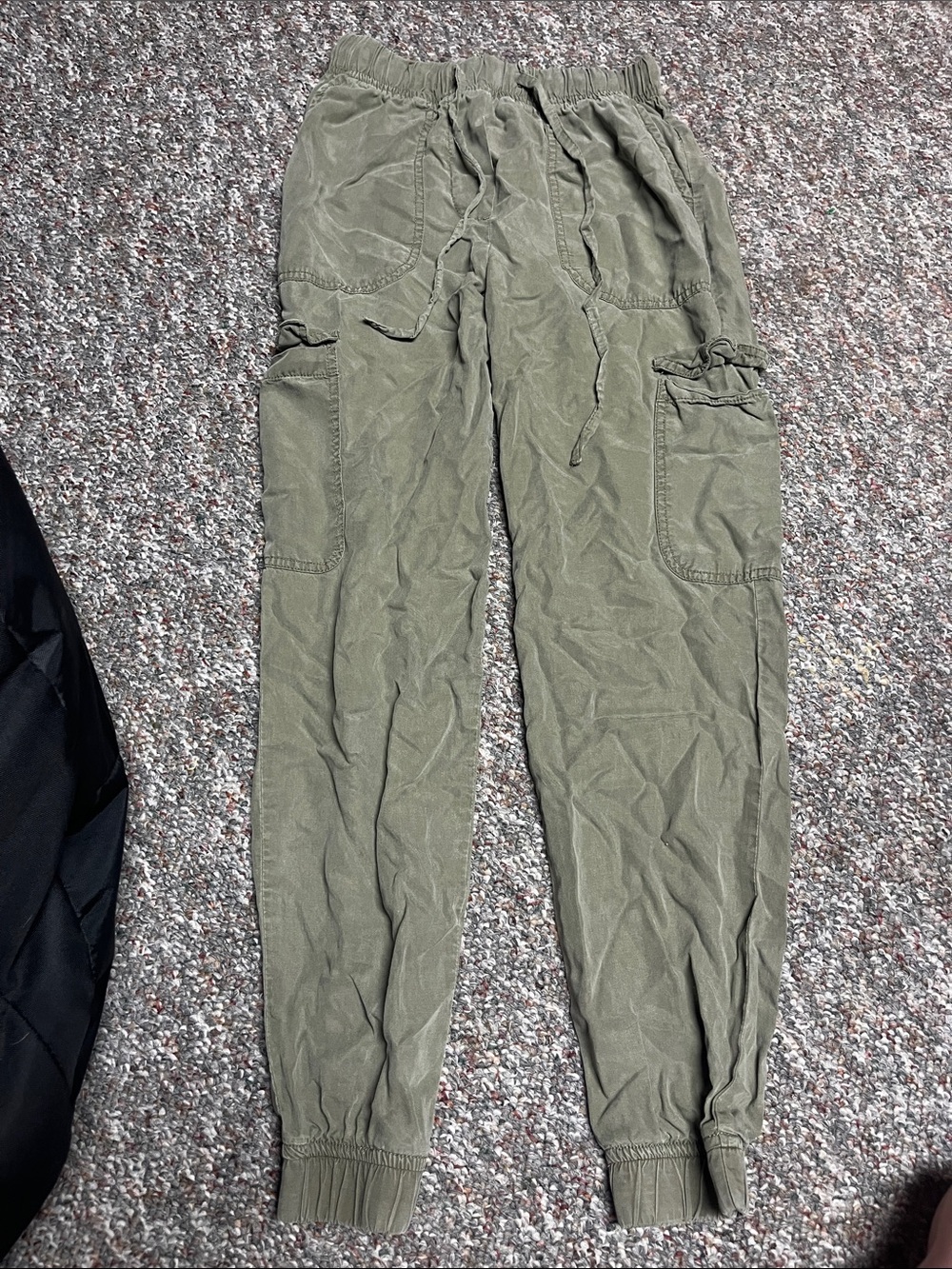 Women's Olive Green Cargo-Style Jeggings - Casual Drawstring Waist